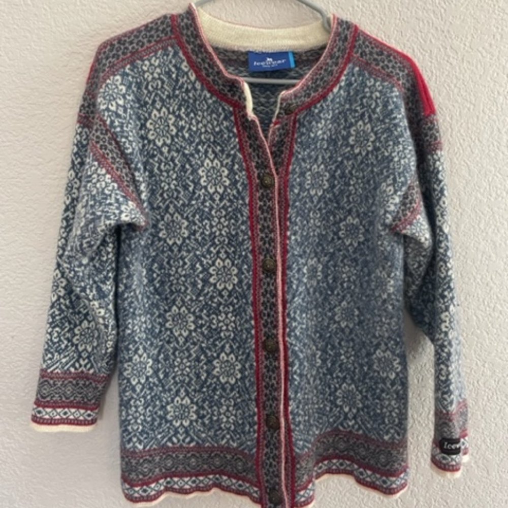 Icewear 100% New Wool Sweater made in Iceland